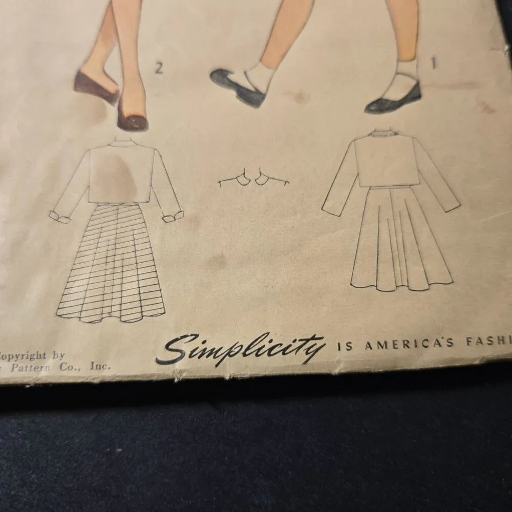 Simplicity 2749 sewing pattern Girls bolero skirt Size 10 vintage 40s CUT